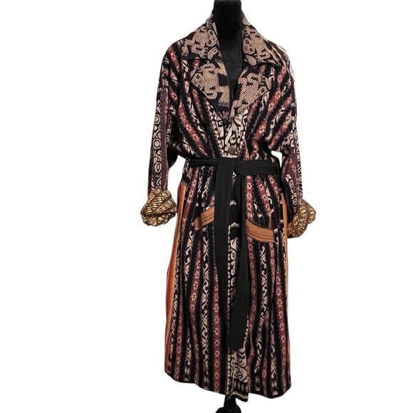 Vintage Handcrafted Indonesian Ikat Duster – Mixed Textile Robe Jacket — XL - Picture 11 of 16
